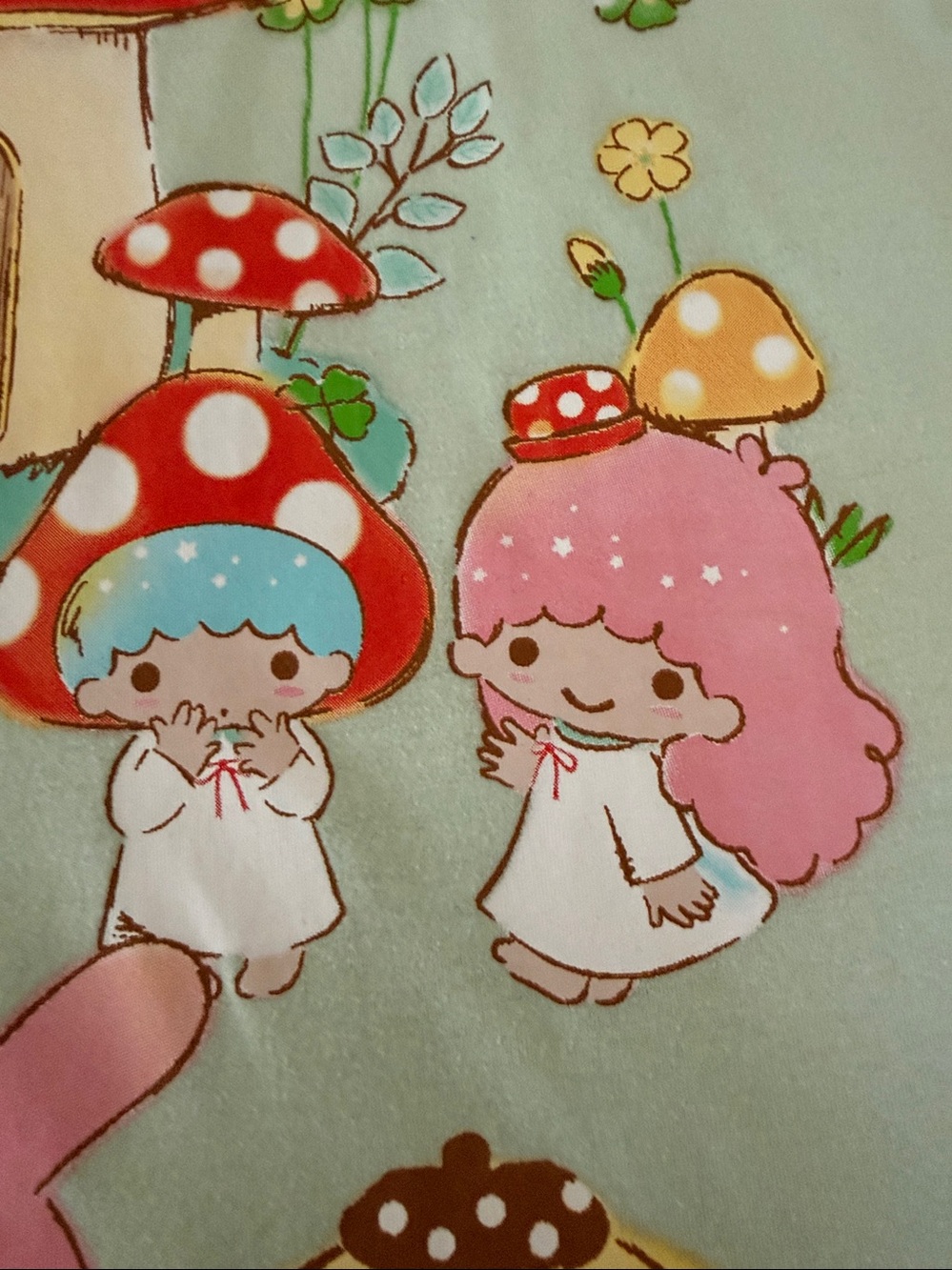 Sanrio Hello Kitty and Friends Mint Green Graphic Tee (XXL) - Picture 9 of 11
